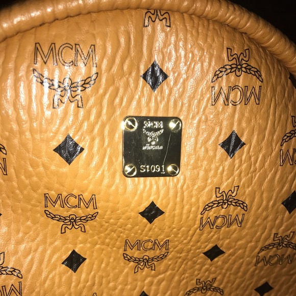 MCM bag main image 4